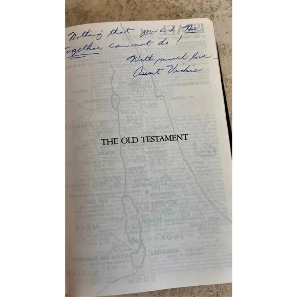 The Living Bible Red Letter Concordance Paraphrased Prayerbook Tyndale Hardcover - Picture 10 of 12